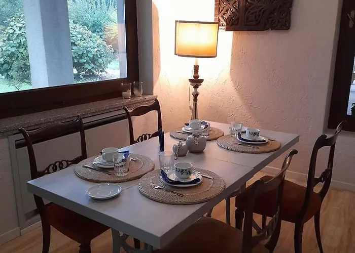 Oda ve Kahvaltı Pona